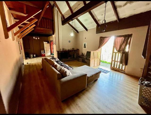 4 BEDROOM HOUSE FOR SALE IN HILLARY